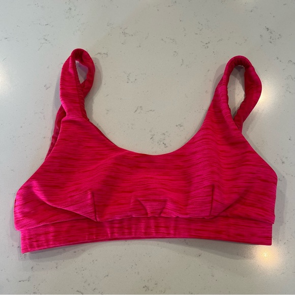 the upside saanvi daisy sports bra in pink (not padded) - Picture 6 of 7